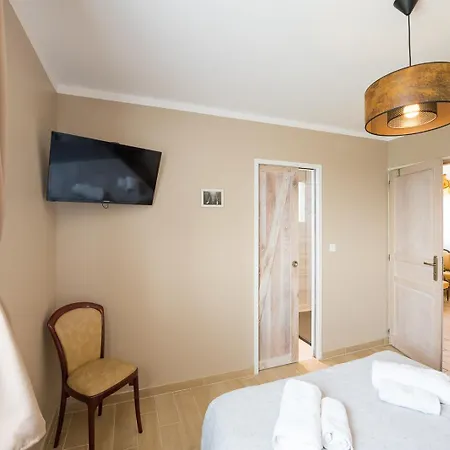 Nyaraló Le Champaille *